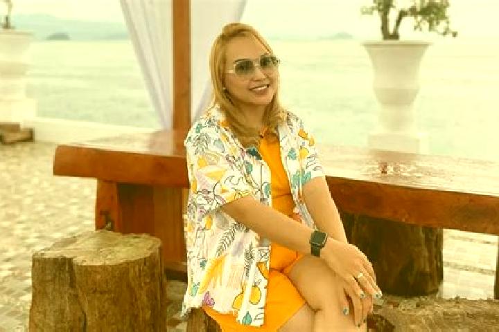 Madison, 32 — Escort in Tegalpapak, Indonesia