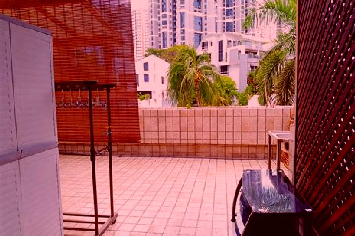 Madison, 32 — Escort in Yio Chu Kang, Singapore