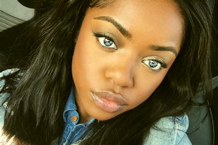 Madison, 33, a black blue-eyed ebony companion based in Chomelix. Offering Striptease, Tantra, Fetish. Available for incall and outcall, overnight bookings a...