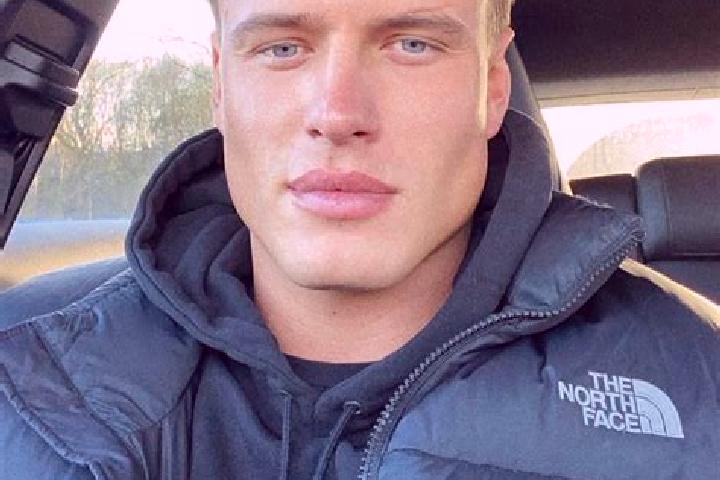 Madison, 33, a black blue-eyed slavic companion based in Pila. Offering A-Level, Massage, Domination. Available for incall and outcall, overnight bookings av...