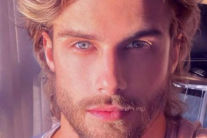 Madison, 33, a blonde blue-eyed indian companion based in Huliyar. Offering Duos, Tantra, Domination. Available for incall and outcall, day and evening dates.