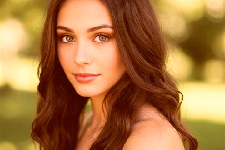 Madison, 33, a dark blonde hazel-eyed mixed companion based in Nurnus. Offering Roleplay, Party Girl, CIM. Available for incall and outcall, day and evening ...