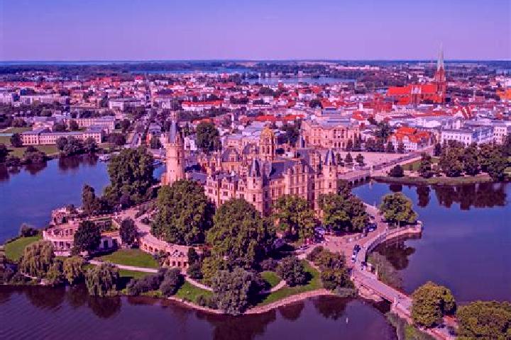 Madison, 33 — Escort in Gadebusch, Germany