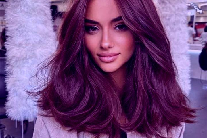 Madison, 34, a auburn brown-eyed latina companion based in Amursk. Offering Striptease, 69, Couples. Available for incall and outcall, day and evening dates.