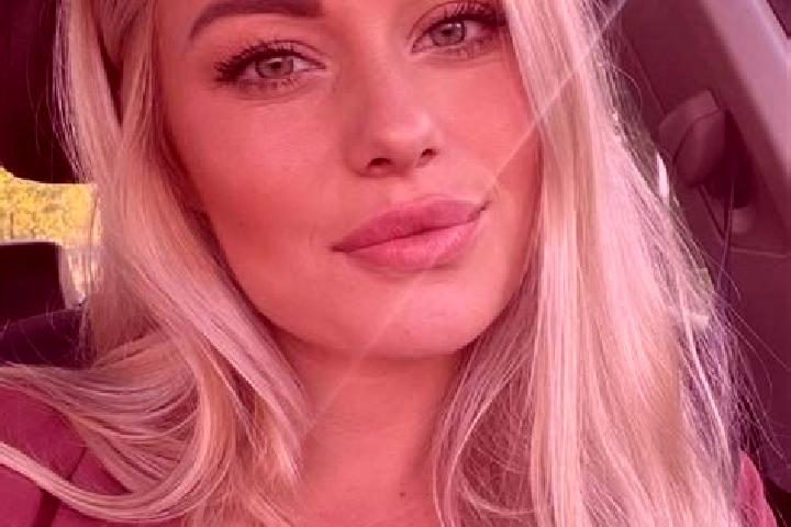 Madison, 34, a blonde hazel-eyed slavic companion based in Lojigawaran. Offering OWO, 69, Overnight. Available for incall and outcall, day and evening dates.