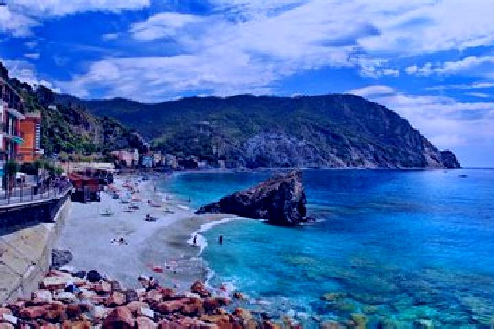 Madison, 34 — Escort in Monterosso Almo, Italy