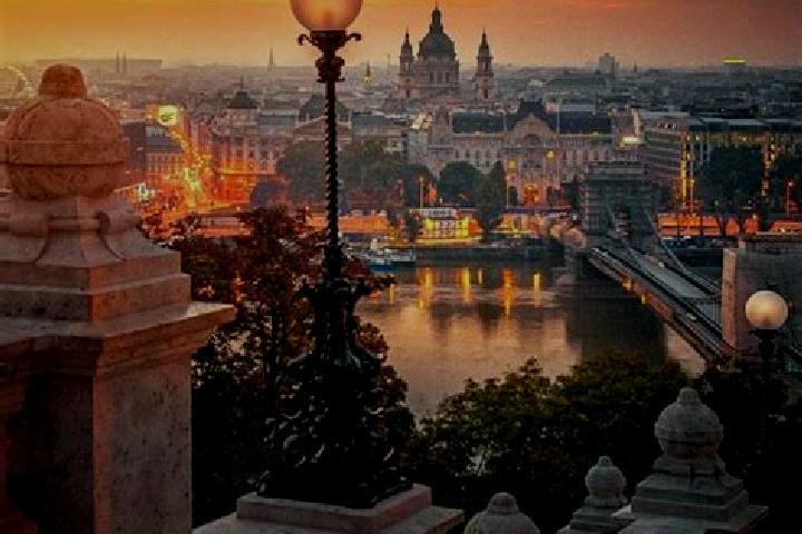 Madison, 34 — Escort in Rakocziujfalu, Hungary
