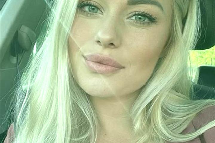 Madison, 35, a blonde hazel-eyed caribbean companion based in Garzigliana. Offering Prostate Massage, Tantra, Roleplay. Available for incall and outcall, ove...