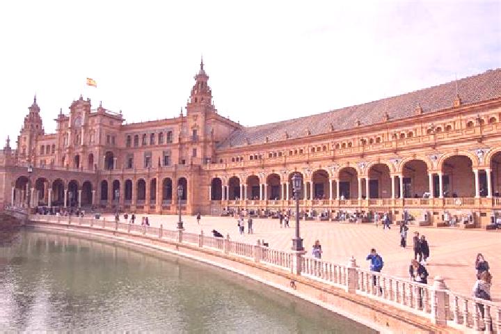 Madison, 35 — Escort in Campo de Caso, Spain