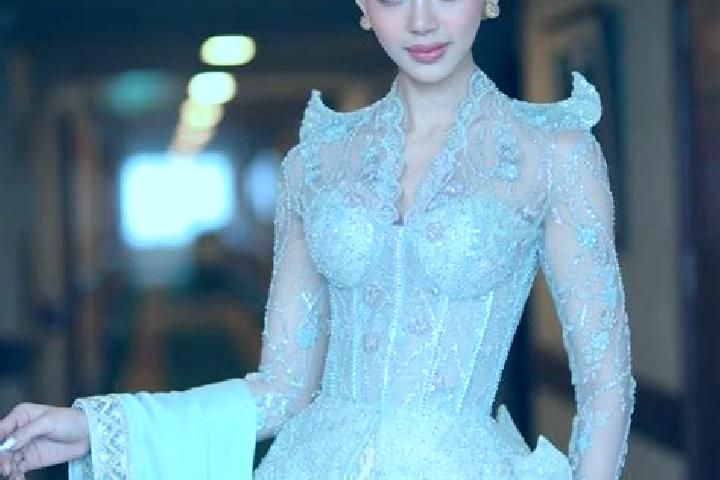 Madison, 35 — Escort in Tharyarwady, Myanmar