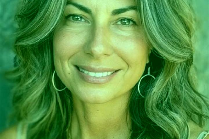 Madison, 36, a brunette grey-eyed latina companion based in Peterhead. Offering Domination, Travel Companion, OWO, Couples, BDSM. Available for incall and ou...