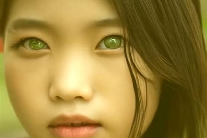 Madison, 36, a red green-eyed asian companion based in Livernon. Offering Duos, Roleplay, Striptease, Domination, Prostate Massage. Available for incall and ...