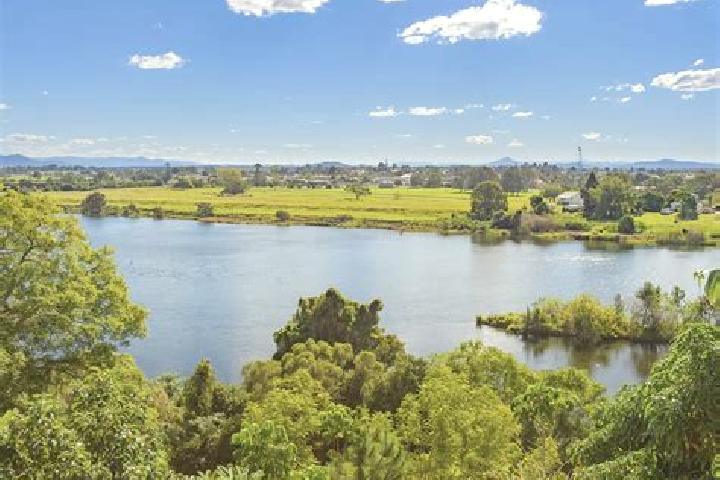 Madison, 36 — Escort in Kempsey, Australia