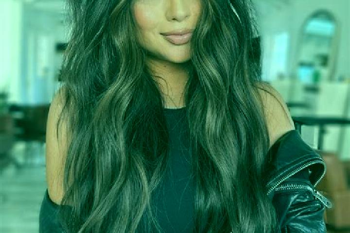 Madison, 37, a brunette dark-eyed indian companion based in Darmasari. Offering Erotic Massage, Girlfriend Experience, 69. Available for incall and outcall, ...