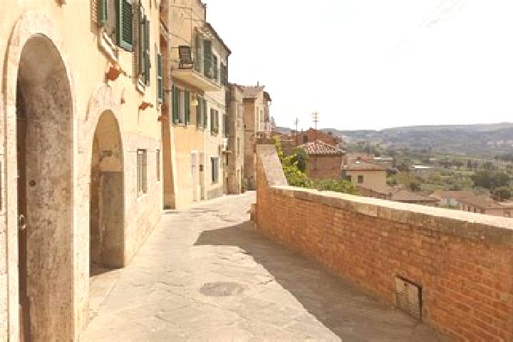 Madison, 37 — Escort in Chianciano Terme, Italy