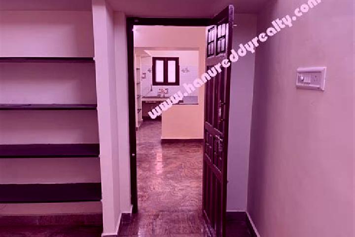 Madison, 37 — Escort in Pammal, India