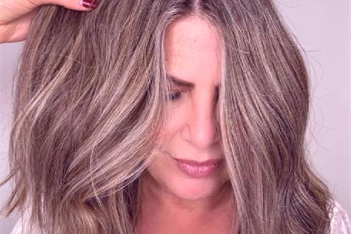 Madison, 38, a dark blonde grey-eyed caribbean companion based in Brackley. Offering Roleplay, CIM, Deep French Kissing, Party Girl, Duos. Available for inca...