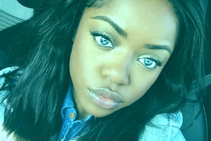 Madison, 39, a black blue-eyed ebony companion based in Boldog. Offering Prostate Massage, Deep French Kissing, Erotic Massage, CIM. Available for incall and...