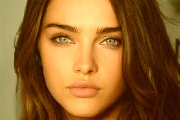 Madison, 39, a brunette blue-eyed mediterranean companion based in Mazgirt. Offering CIM, Party Girl, Erotic Massage, GFE, Duos. Available for incall and out...