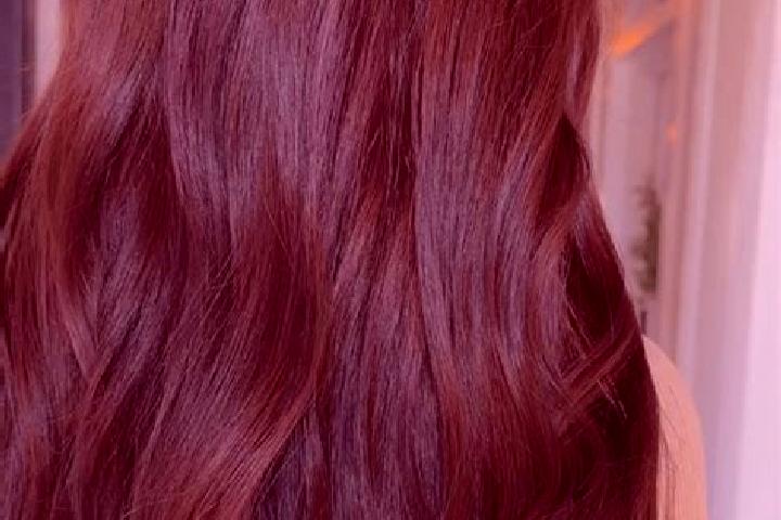 Madison, 39, a red brown-eyed slavic companion based in Vanganur. Offering Fetish, Dinner Date, Massage, Domination. Available for incall and outcall, overni...