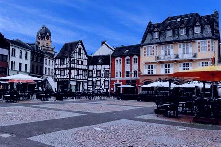 Madison, 39 — Escort in Euskirchen, Germany