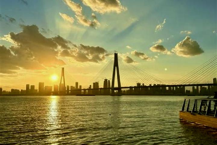 Madison, 39 — Escort in Jiangtan, China