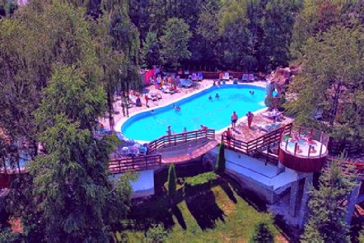 Madison, 39 — Escort in Poienile de sub Munte, Romania