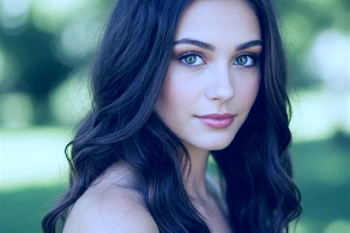 Maya, 20, a brunette hazel-eyed indian companion based in Oldersum. Offering Travel Companion, Massage, Overnight. Available for incall and outcall, day and ...