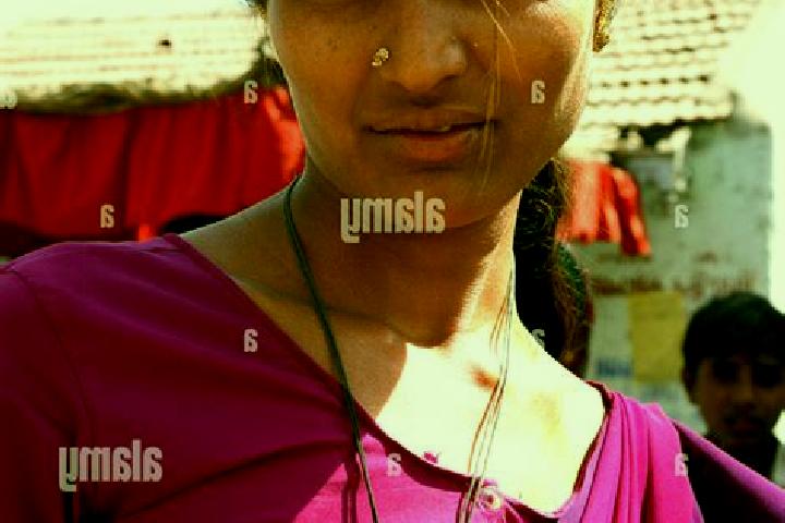 Maya, 20, a red green-eyed indian companion based in Oitz. Offering 69, Duos, Massage, Girlfriend Experience, BDSM. Available for incall and outcall, overnig...