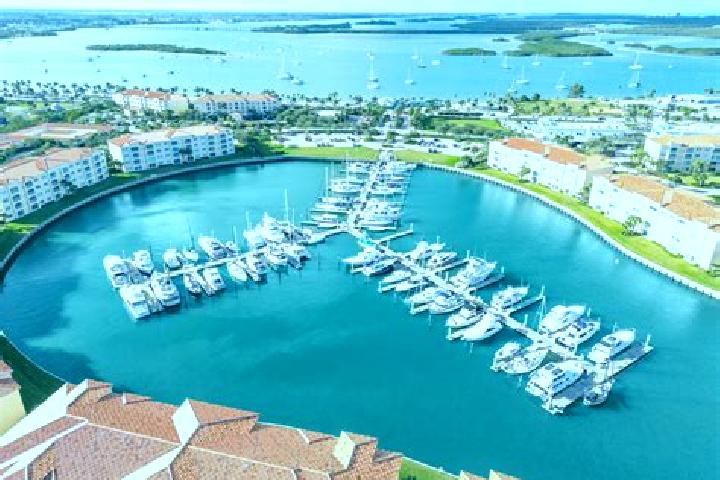 Maya, 20 — Escort in Harbor Isle, United States
