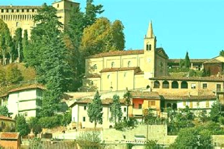 Maya, 20 — Escort in Monticello d Alba, Italy