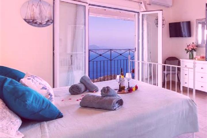 Maya, 20 — Escort in Spartylas, Greece