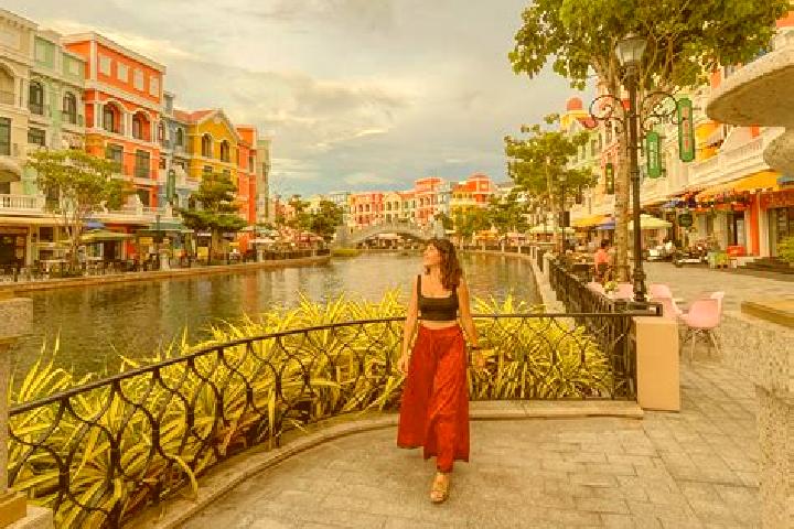 Maya, 20 — Escort in Thi Tran Phu My, Vietnam