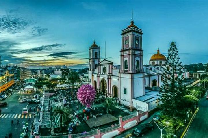 Maya, 20 — Escort in Tilapan, Mexico