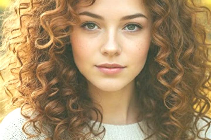 Maya, 21, a auburn grey-eyed slavic companion based in Racarii de Sus. Offering Couples, CIM, Travel Companion, Prostate Massage. Available for incall and ou...
