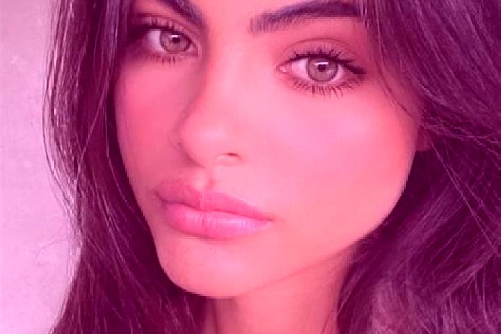Maya, 21, a black dark-eyed indian companion based in Kalamata. Offering OWO, BDSM, Overnight, Deep French Kissing. Available for incall and outcall, overnig...