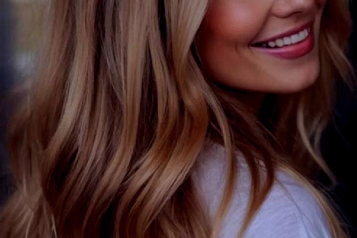 Maya, 21, a blonde hazel-eyed mixed companion based in Izra . Offering Massage, OWO, Tantra. Available for incall and outcall, overnight bookings available.