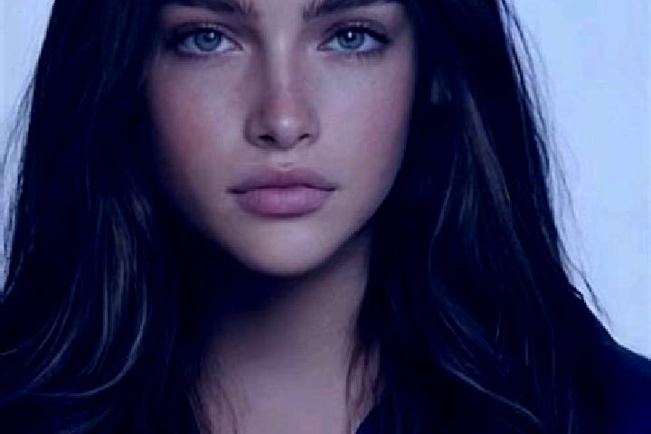 Maya, 21, a brunette blue-eyed caribbean companion based in Lens. Offering Domination, Tantra, Prostate Massage, Deep French Kissing, Erotic Massage. Availab...