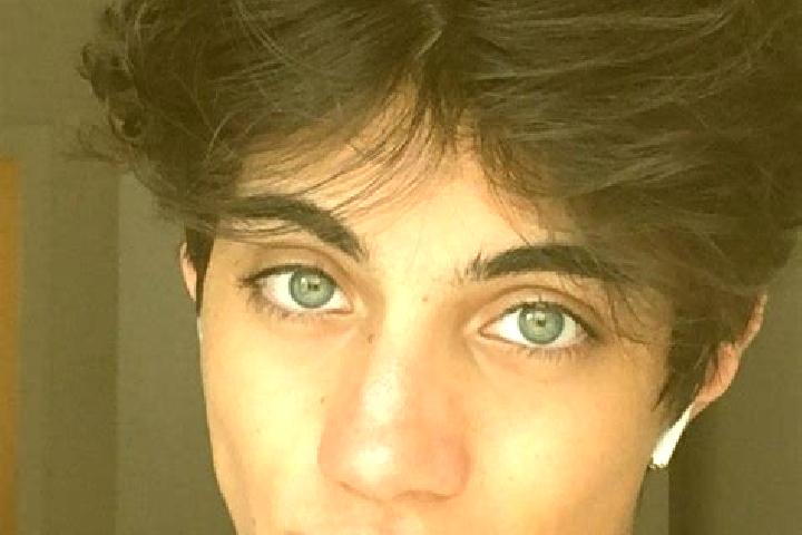 Maya, 21, a chestnut dark-eyed caucasian companion based in Albolote. Offering Fetish, Duos, Domination, Dinner Date, Roleplay. Available for incall and outc...