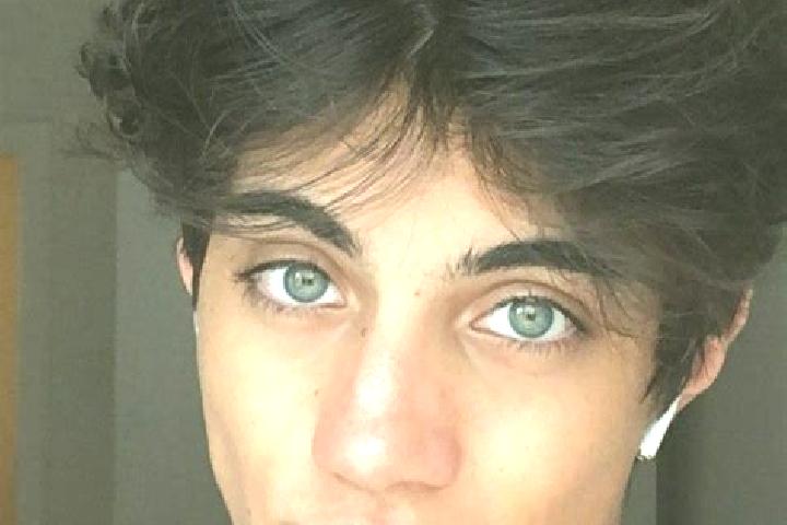 Maya, 21, a chestnut dark-eyed caucasian companion based in Guillermo Prieto. Offering Roleplay, CIM, Overnight. Available for incall and outcall, day and ev...