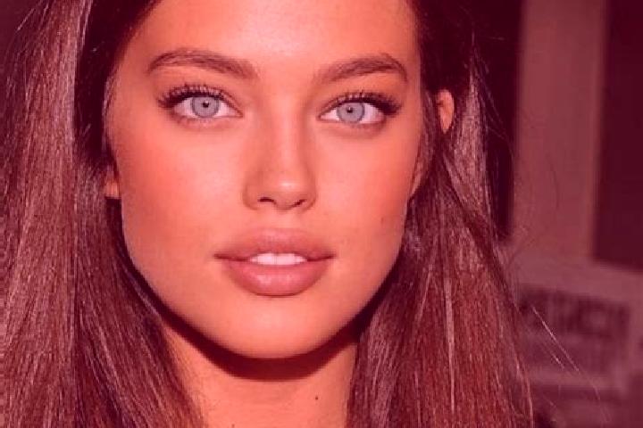 Maya, 21, a chestnut green-eyed european companion based in Nargana. Offering Overnight, BDSM, OWO, Travel Companion. Available for incall and outcall, overn...
