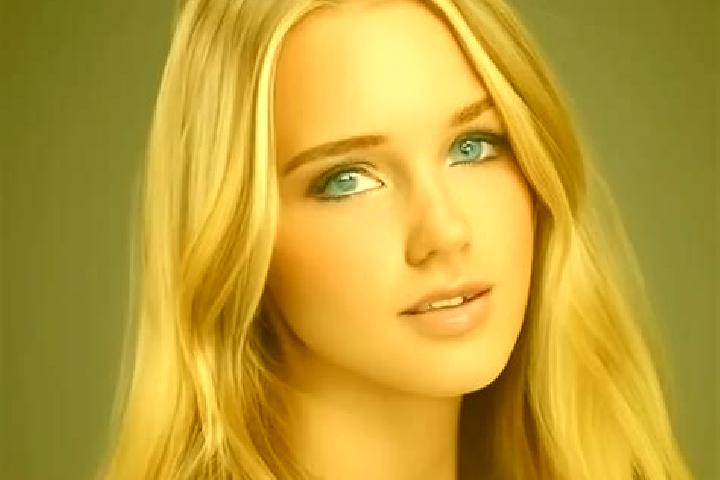 Maya, 21, a dark blonde grey-eyed mediterranean companion based in Hangzhou. Offering Duos, A-Level, Erotic Massage, Prostate Massage. Available for incall a...