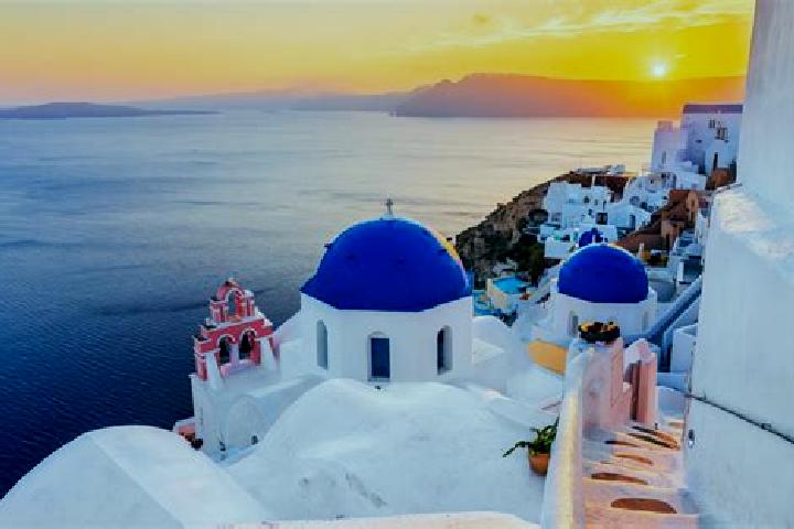 Maya, 21 — Escort in Kalipadhon, Greece