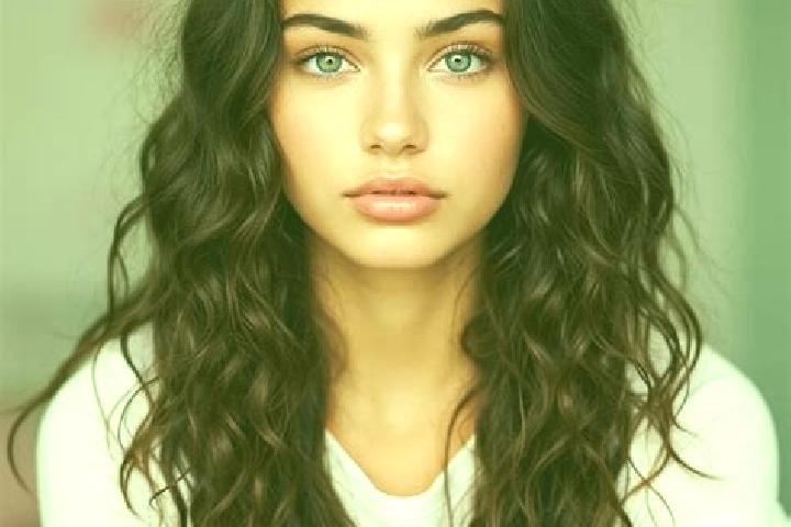 Maya, 22, a black amber-eyed mediterranean companion based in Porto Seguro. Offering Striptease, Girlfriend Experience, Tantra, BDSM. Available for incall an...