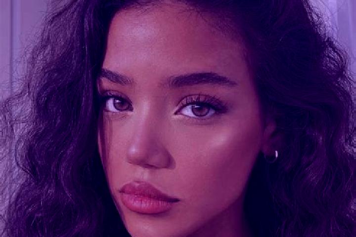 Maya, 22, a black brown-eyed asian companion based in Kasihan. Offering Deep French Kissing, BDSM, CIM. Available for incall and outcall, overnight bookings ...