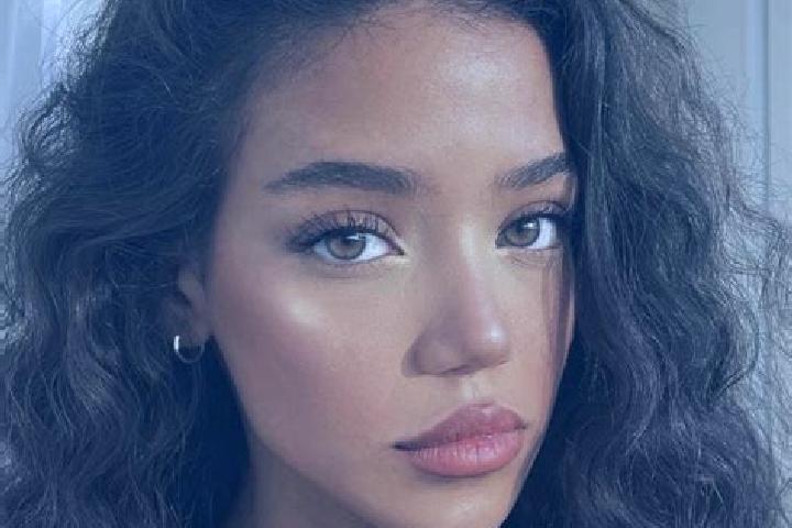 Maya, 22, a black brown-eyed european companion based in Maevatanana. Offering Massage, Deep French Kissing, Party Girl. Available for incall and outcall, ov...