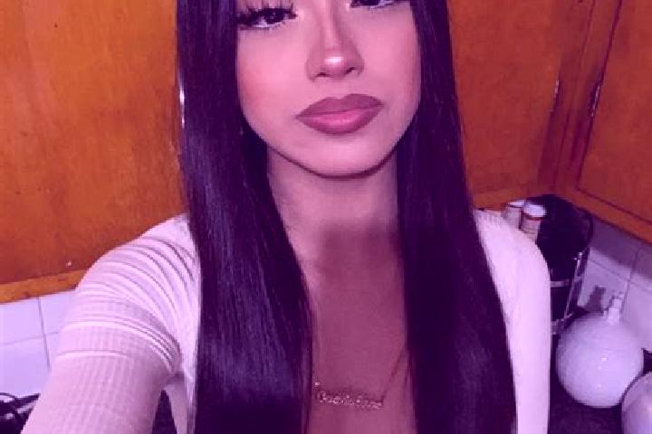 Maya, 22, a black brown-eyed latina companion based in Ciruji Dua. Offering Striptease, Overnight, GFE, Travel Companion, Girlfriend Experience. Available fo...
