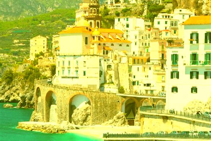 Maya, 22 — Escort in Bard, Italy
