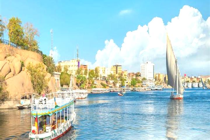 Maya, 22 — Escort in Kirdasah, Egypt