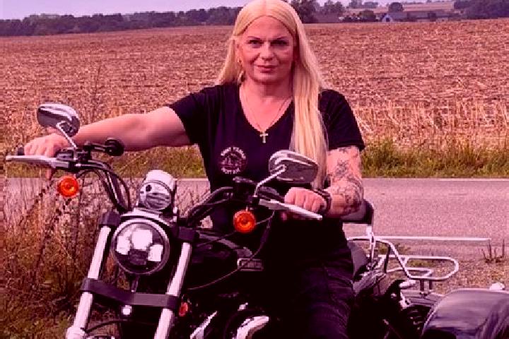 Maya, 22 — Escort in Koepingebro, Sweden